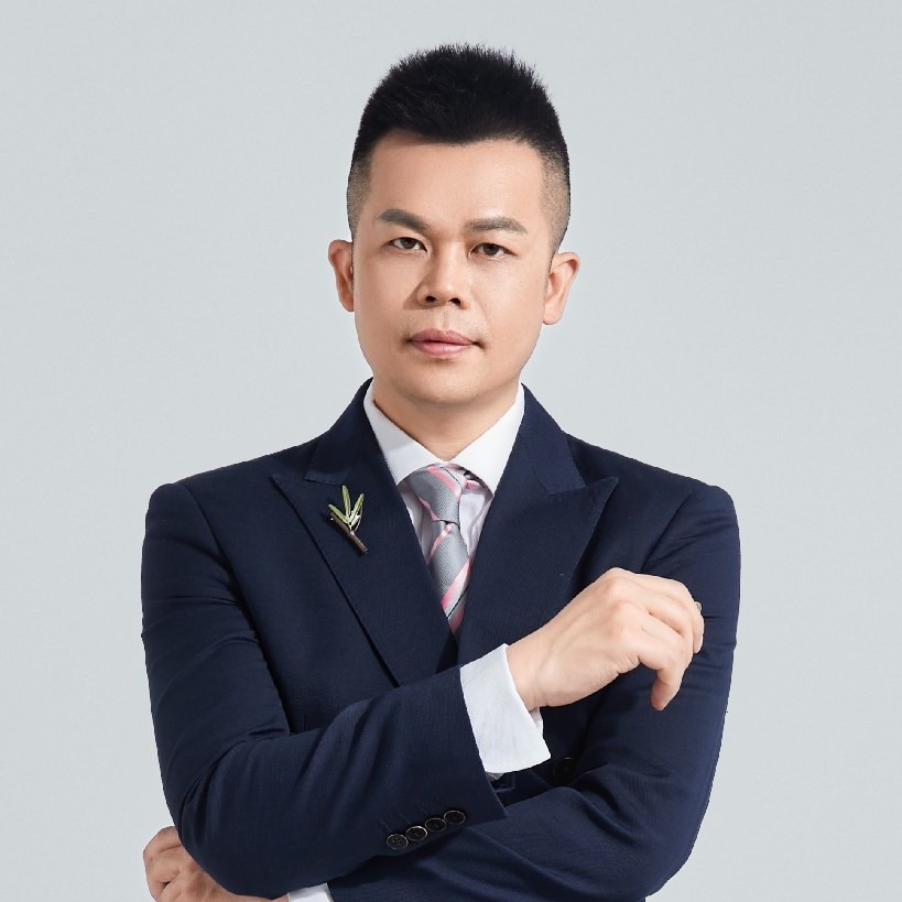 黄鑫亮 讲师头像
