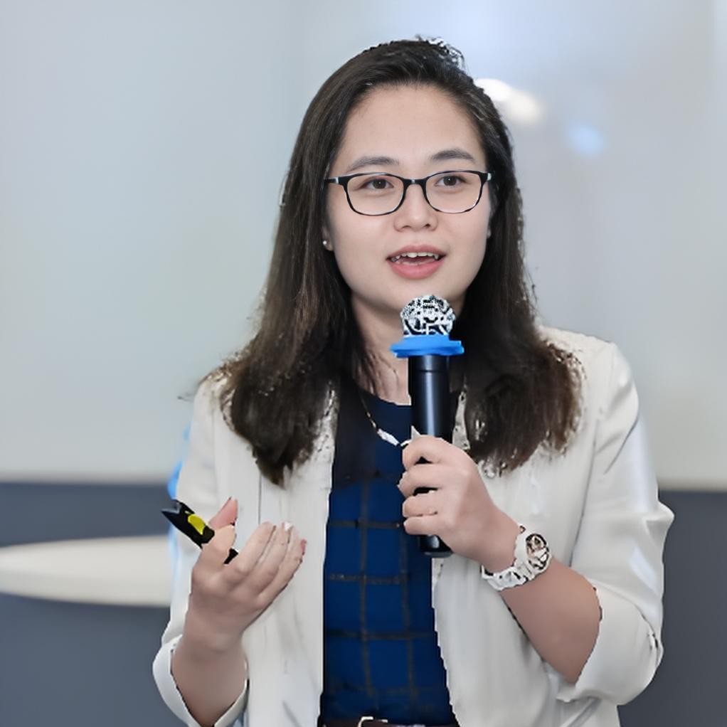 梁展红 讲师头像