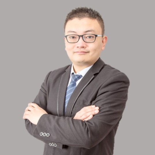 潘臻 讲师头像