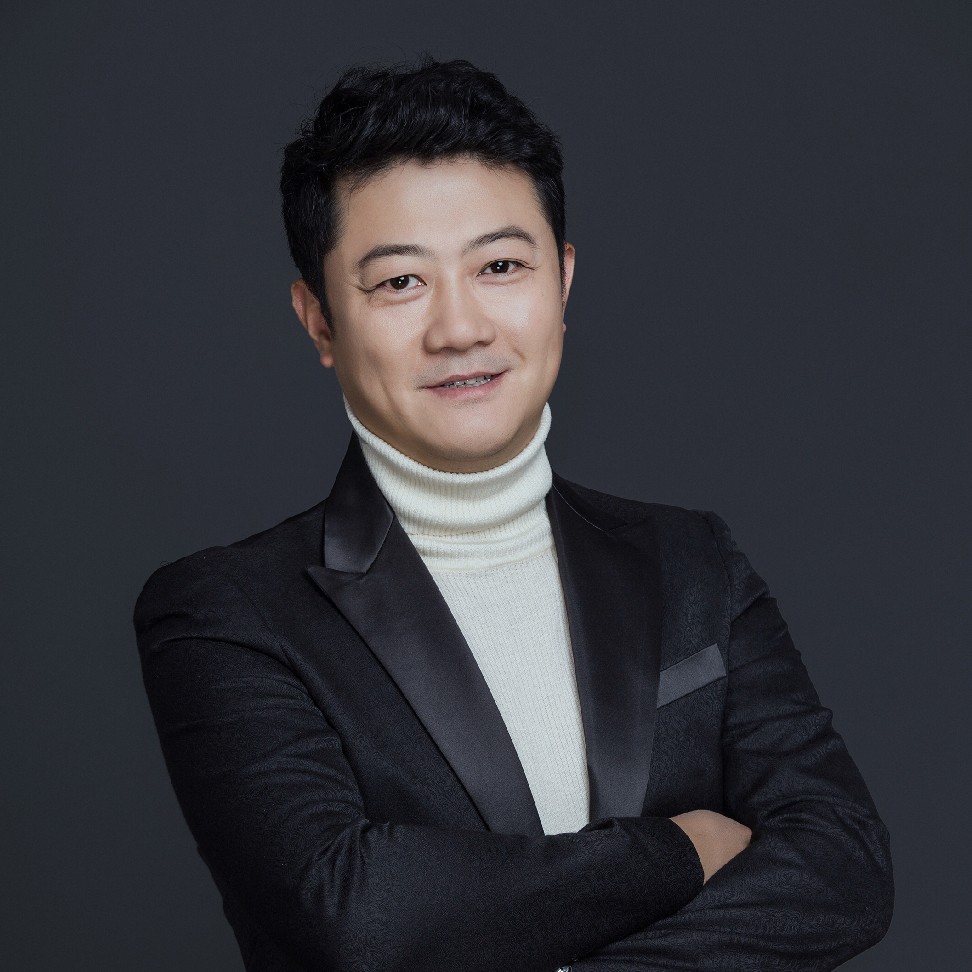 万里 银行信贷营销与风控专家