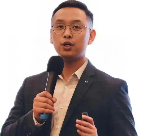 丁帅文_职场效能提升与体验式教学专家