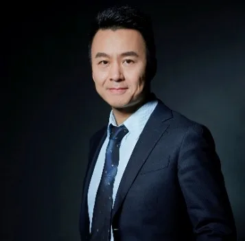 康弘年_组织变革与数智化人力资源管理专家