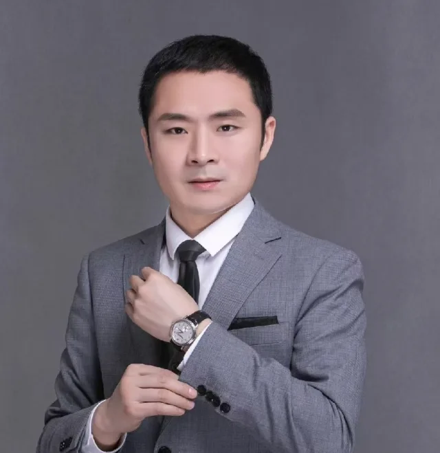 毛剑_职场表达与AI效能提升专家