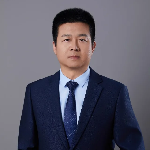 王亚彬