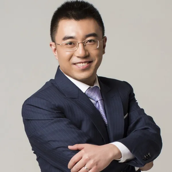 吴梓境 资本运营实战专家 讲师头像