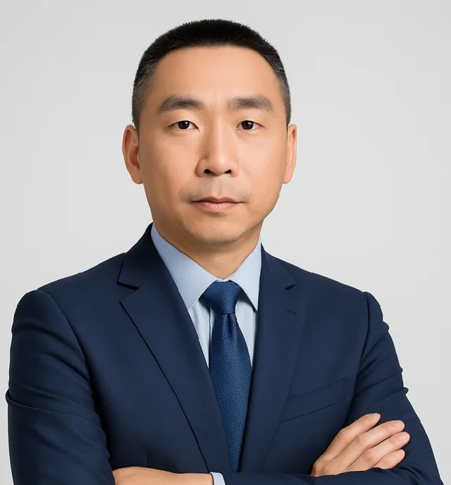 严晨 讲师头像