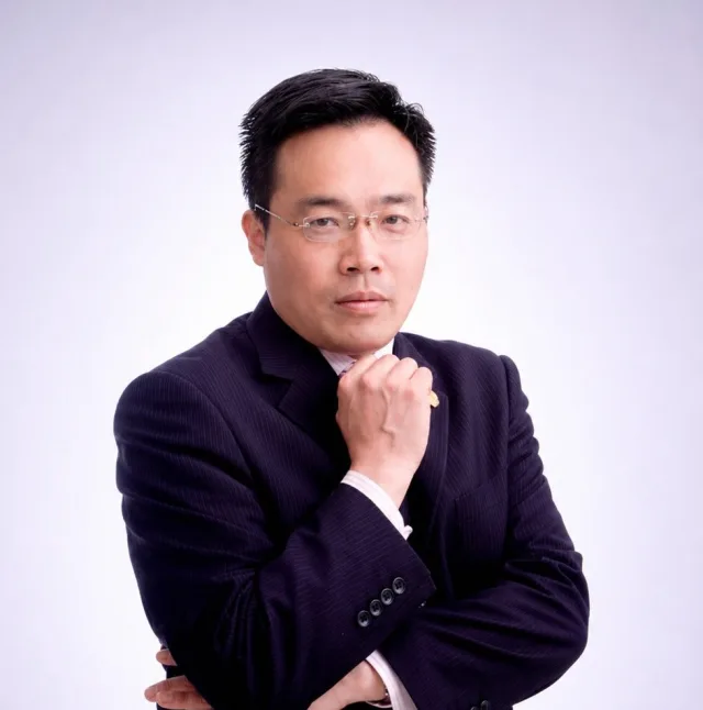 殷俊_危机管理与风险管理专家
